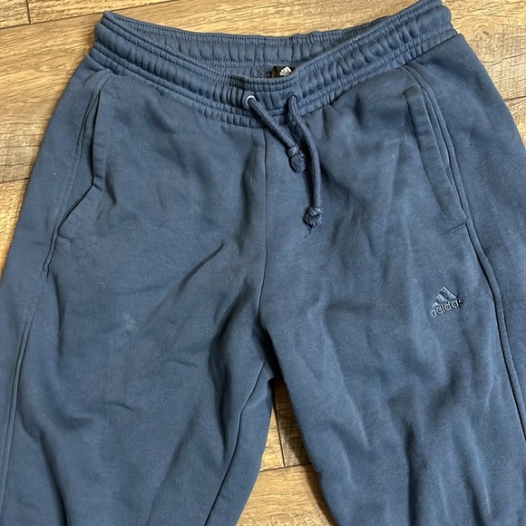 Adidas Men’s sweat pant - Picture 2 of 5